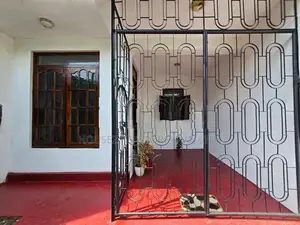 Modern 3-Storey House for Sale in Kolonnawa – Close to Colombo 09