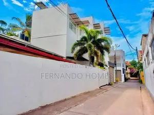 Negombo Town 5 Bed Rooms Furnished House For Sale |