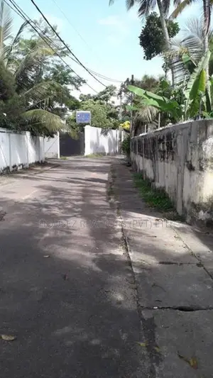Prime Residential Land for Sale – Angulana, Moratuwa