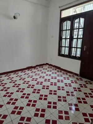 Modern 3-Storey House for Sale in Kolonnawa – Close to Colombo 09