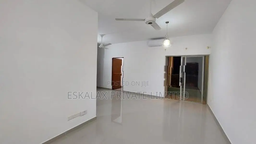 Ariyana Resort Brand New Apartment For Rent in Athurugiriya - EA292