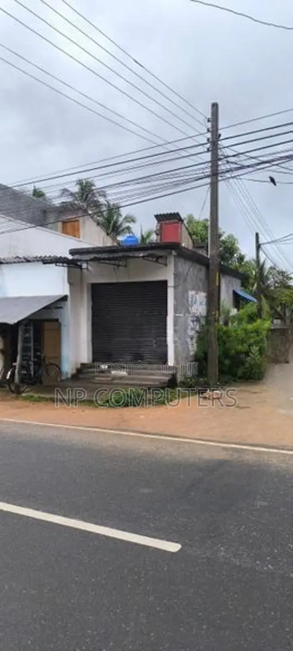 Shop Building for Sale Akkaraipattu