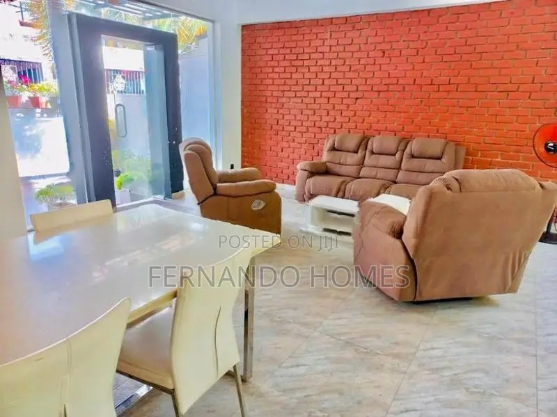 Negombo Town 5 Bed Rooms Furnished House For Sale |