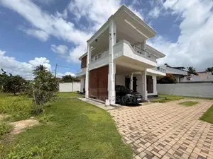 Elegant 4-Bedroom House with Additional 17-Perch Land for Sale Nagoda