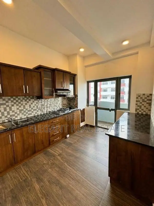 Trend - 03 Bedroom Furnished Apartment for Sale in Colombo 06 (A6074)