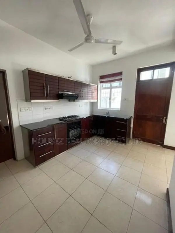 Luxury Two-Story House for Sale on Bauddhaloka Mawatha, Colombo 7
