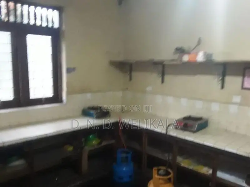 Rooms for Rent Nugegoda - Girls