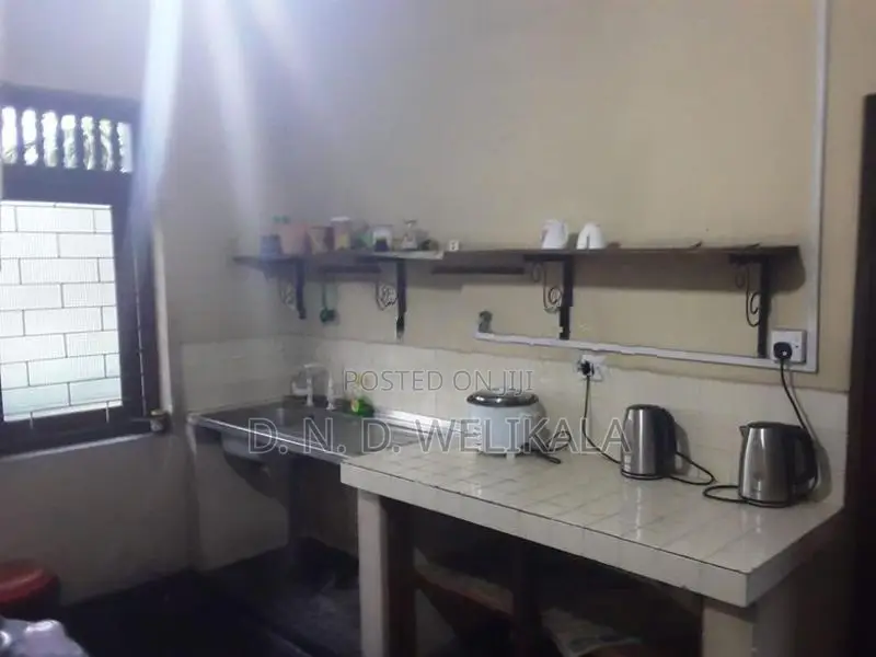 Rooms for Rent Nugegoda - Girls