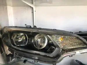 Honda Fit GP 5 Head Light