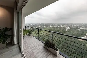 Luxury Fully Furnished 3-Bedroom Apartment for Rent – Rajagiriya