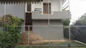 Luxury Commercial House for Rent – Malabe (Near SLIIT)