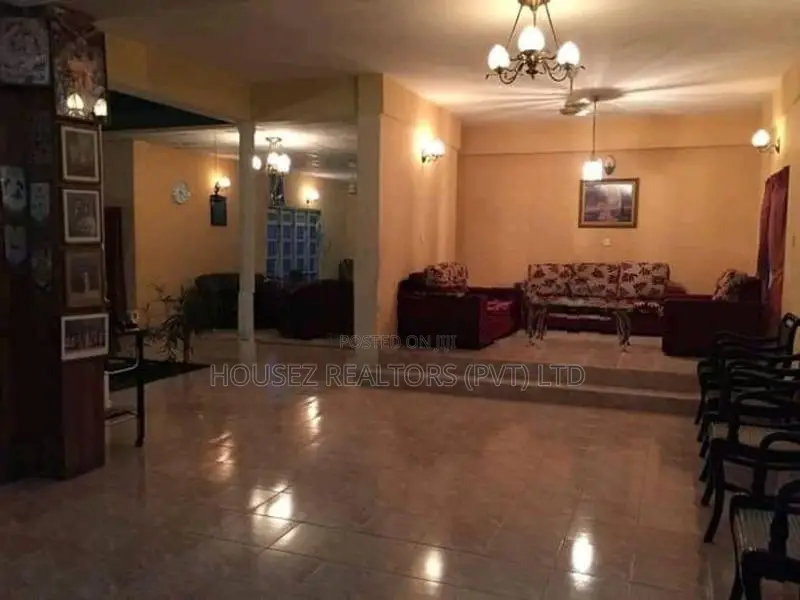 Spacious House for Sale in Pahathgama, Hanwella