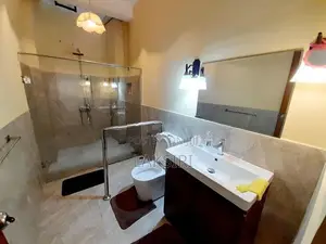 5 Bedrooms Bathrooms Fully Furnished House Rent Pitakotte Pagoda Road