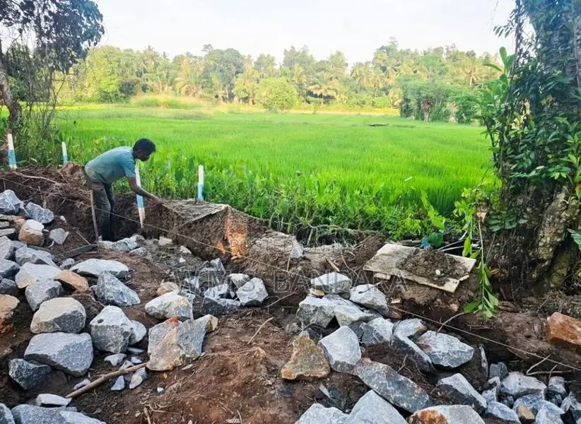 Attanagalla Residential Land for Sale P7