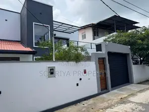Architectural Designed House for Sale in Piliyandala