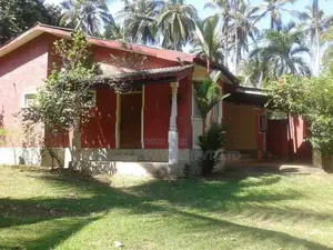 Riverfront Bungalow with 115 Perches for Sale – Polgahawela