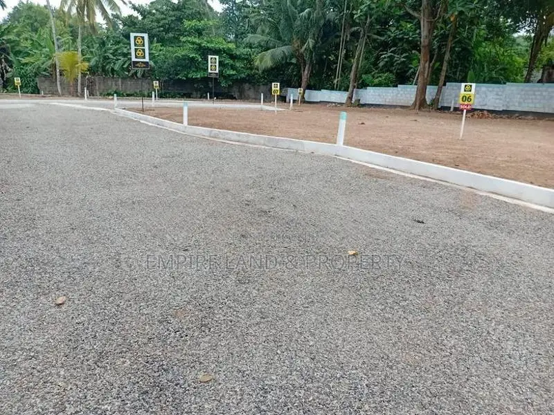 Batakeththara Piliyandala Highly Residential Land For Sale