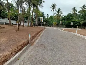 Super Luxury Land For Sale In Piliyandala Batakeththara
