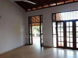 House for Rent in Rajagiriya ( File No 5468 B) Medawelikada Road