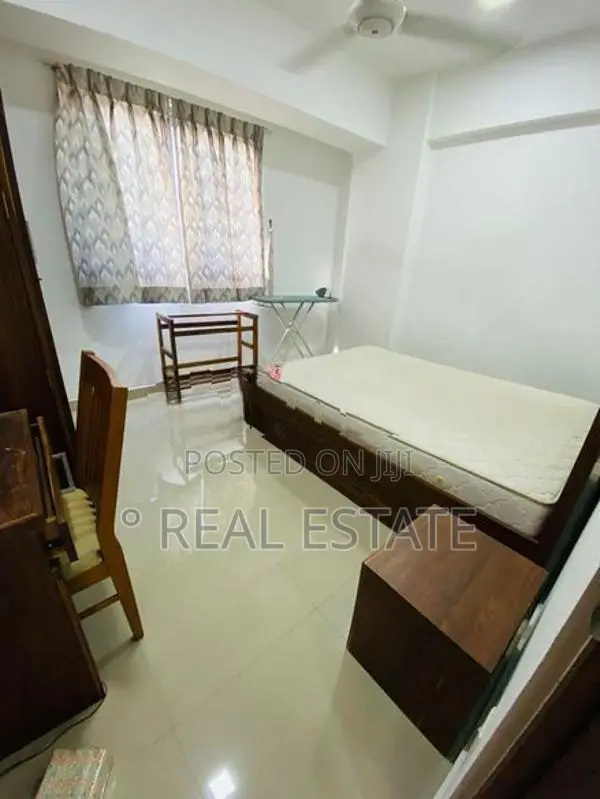 Oval View Apartment for Rent - Borella (REF 43)