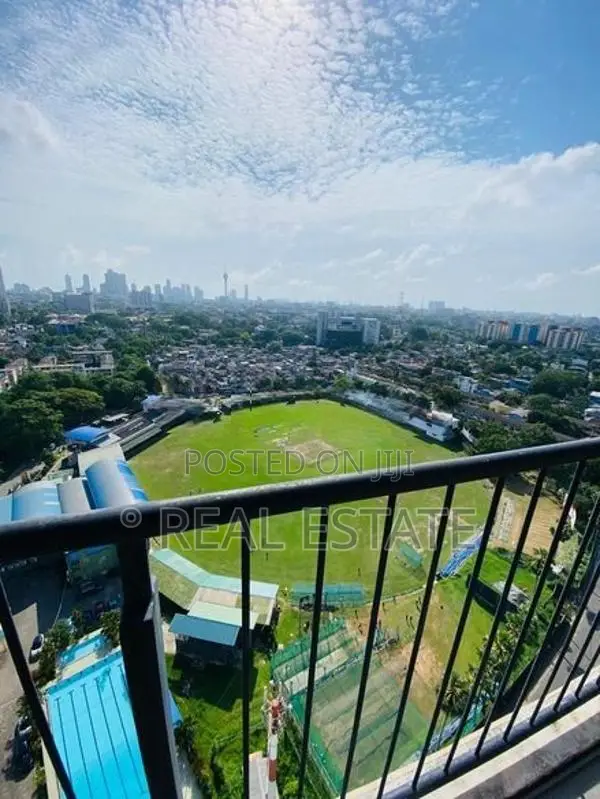Oval View Apartment for Sale in Colombo 08 (Ref 47)