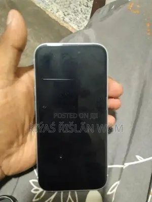 Apple iPhone 15 (Used)
