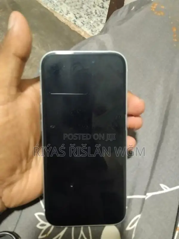 Apple iPhone 15 (Used)