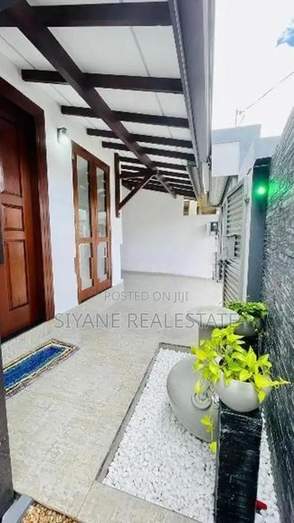 Brand New Beautiful Luxury House For Sale In Athurugiriya