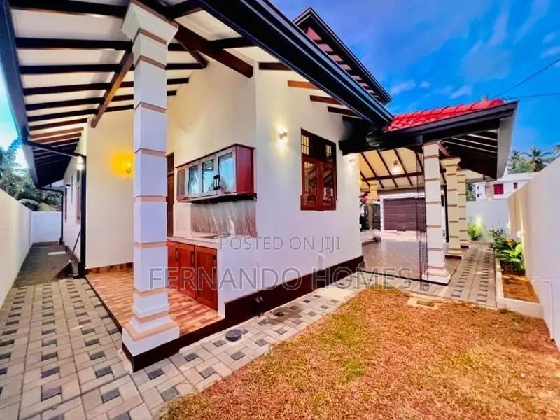 Super Nice All Completed Brand New House For Sale In Negombo Area