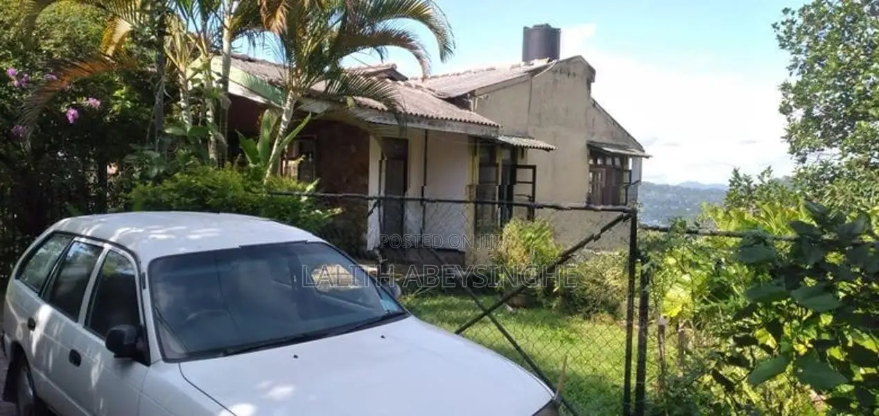 House with Land for Sale Kandy