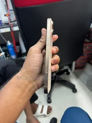 Apple iPhone 16 Pro Max (Used)