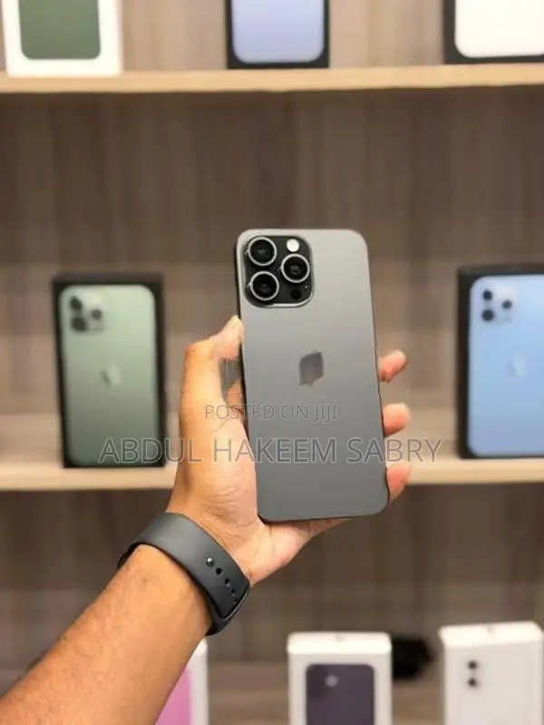 Apple iPhone 15 Pro Max (Used)