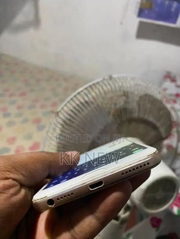 Oppo A57 3GB 32GB (Used)
