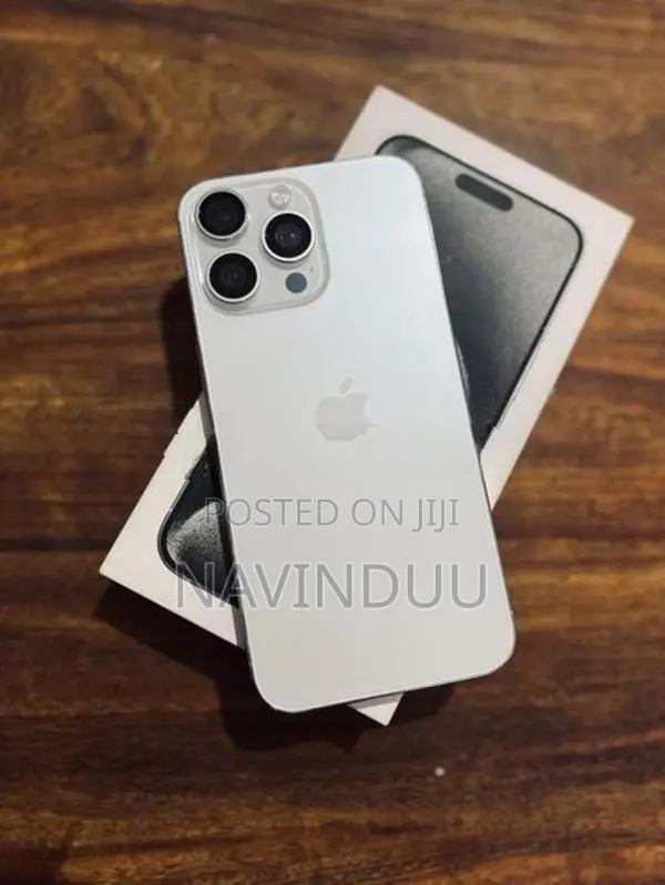 Apple iPhone 15 Pro Max (Used)
