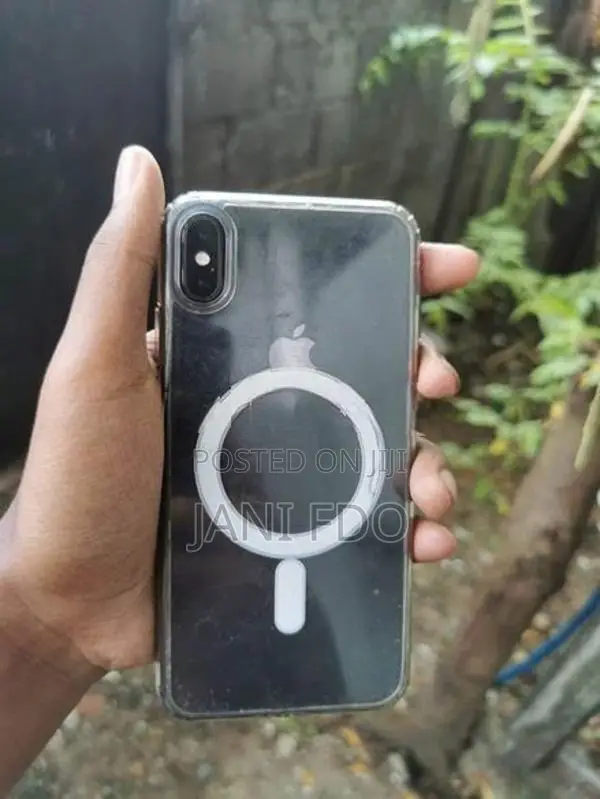 Apple iPhone XS Max 256GB (Used)
