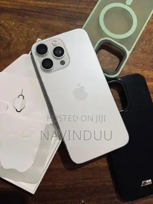 Apple iPhone 15 Pro Max (Used)