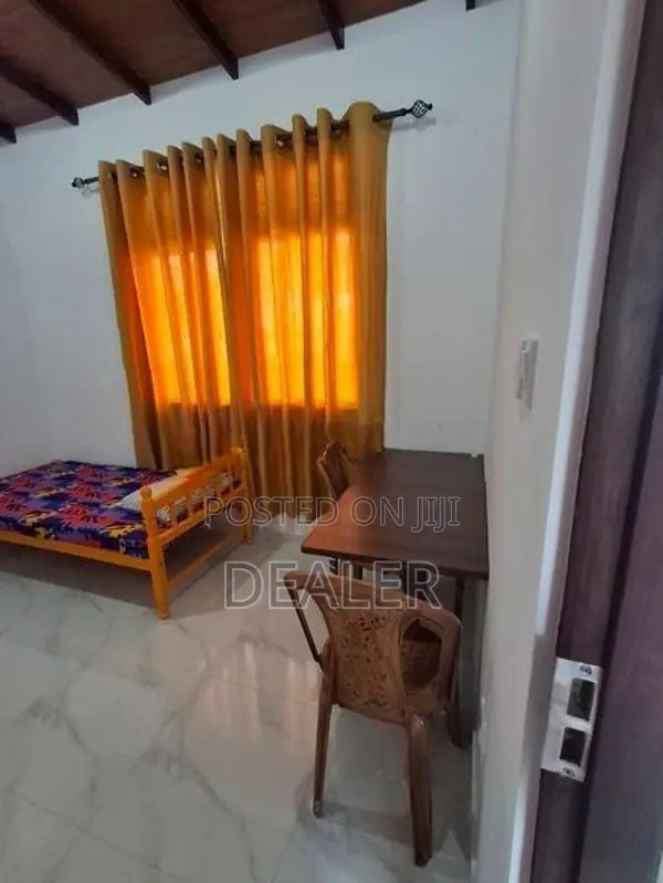 Rooms for Rent Malabe (Girls only)