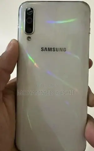 Samsung Galaxy A50 (Used)