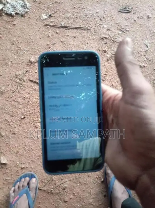 Samsung Galaxy J2 (Used)