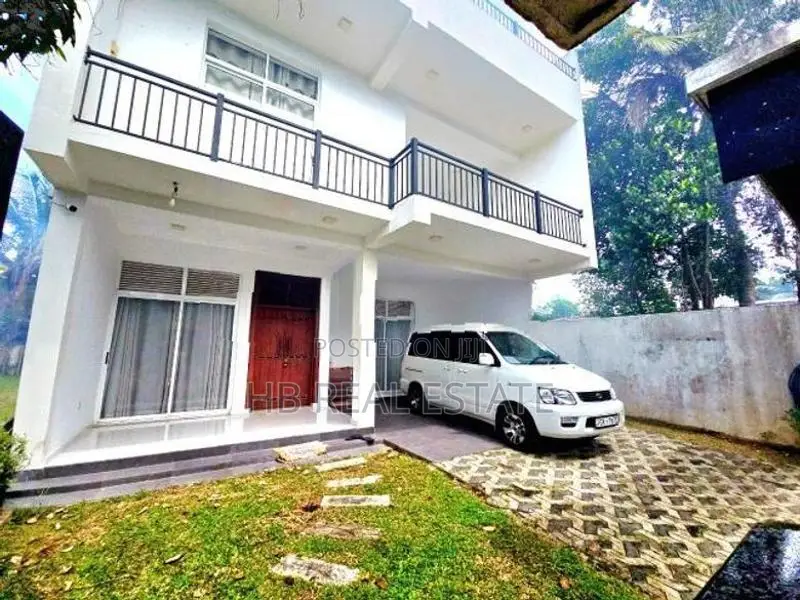 Architecture Designed Luxury Three Story House For Sale
