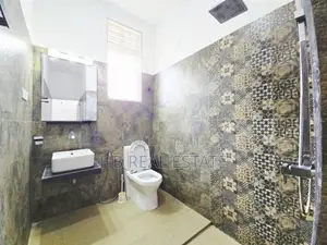 Architecture Designed Luxury Three Story House For Sale