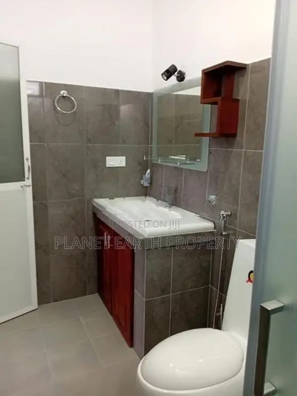 Super Luxury Residential House for Sale at Kandy