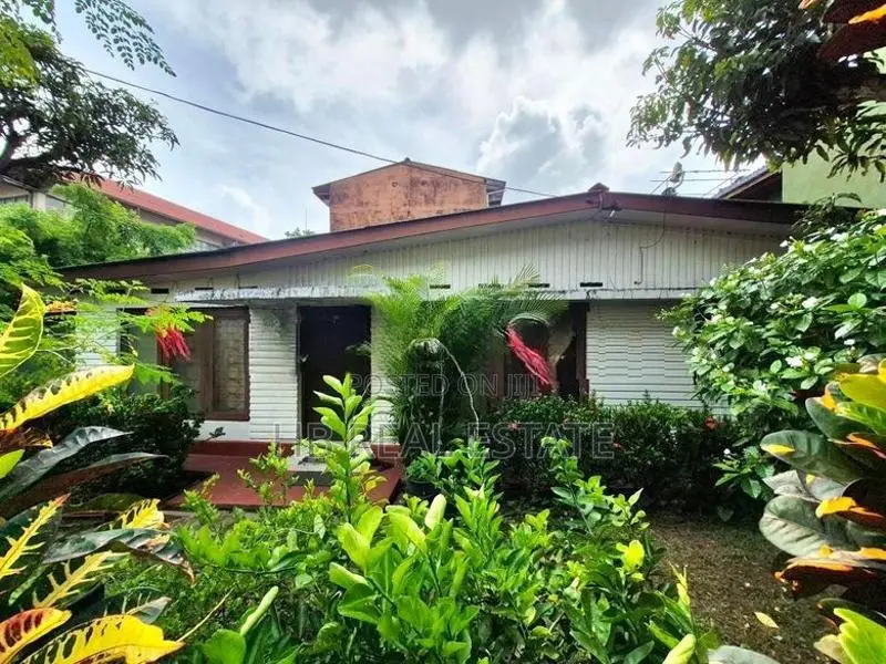 12 Perches Residential Property for Sale Ratmalan