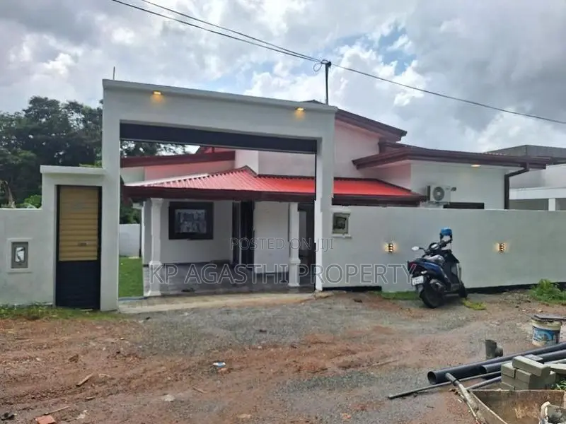 Brand New House for Sale in Meegoda