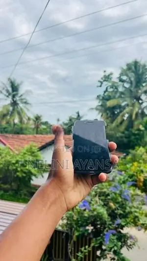 Apple iPhone 8 (Used)