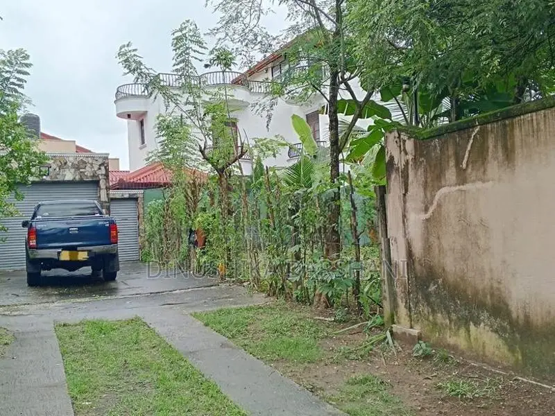 Land for Sale in Thalawathugoda