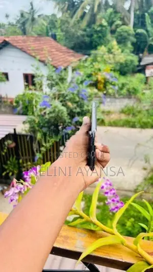 Apple iPhone 8 (Used)