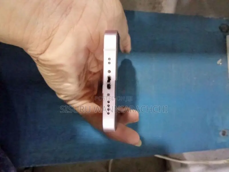 Apple iPhone 13 mini (Used)