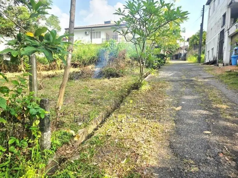 12 Perches Residential Bare Land for Sale