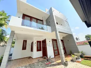 Newly House For Sale Athurugiriya